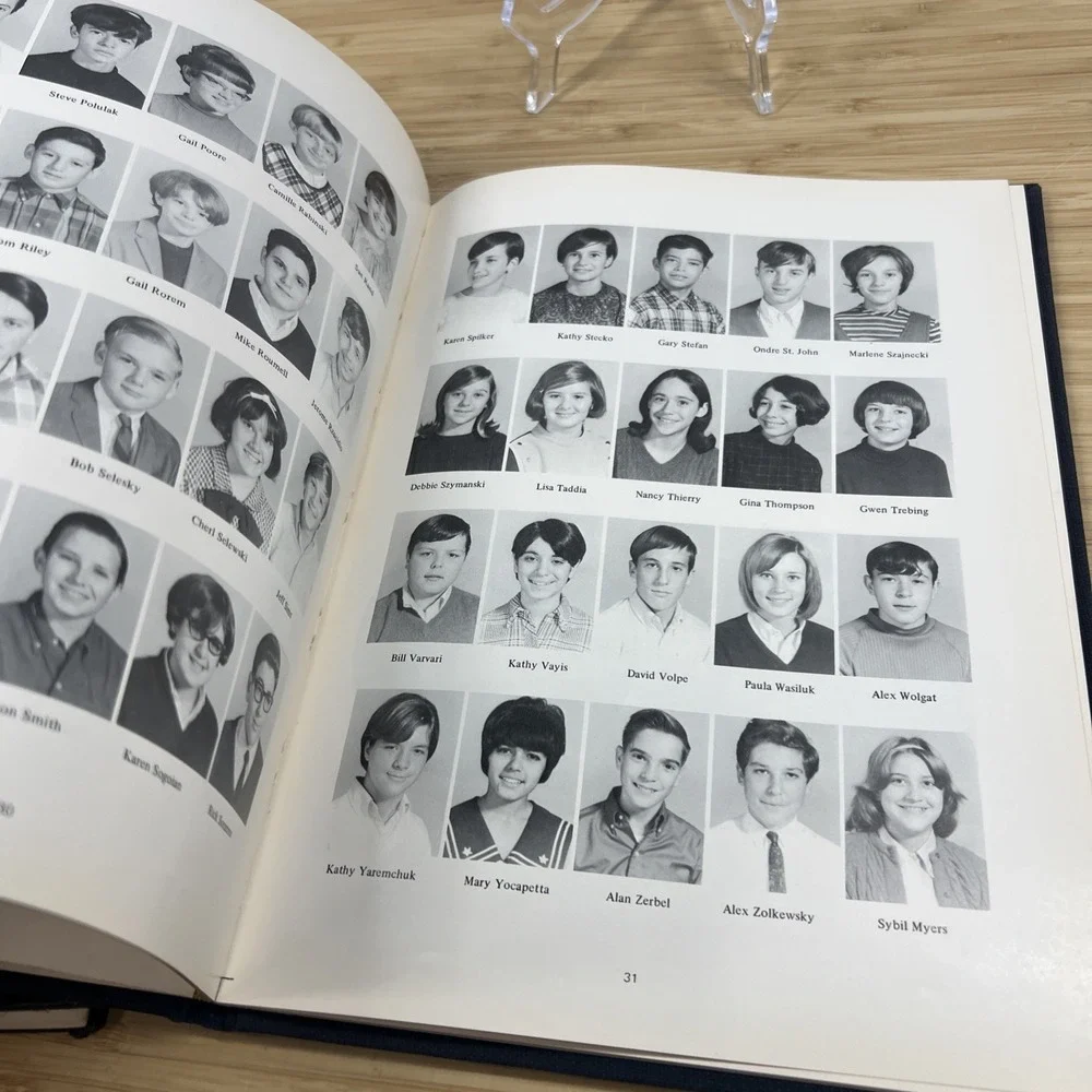 1967 1968 Mustang‎ Fairlane Jr High Yearbooks Dearborn MI Signed Lot
